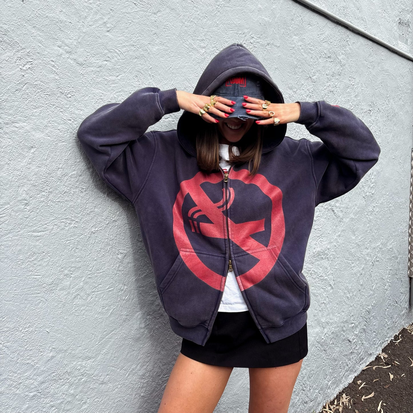 THE PROHIBITED HOODIE IN WASHED NAVY