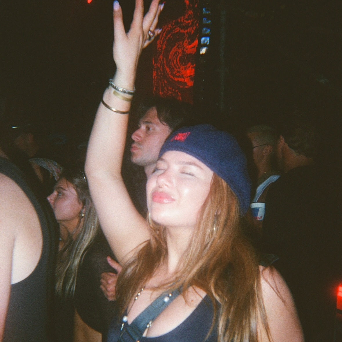 THE STAMP BERET IN NAVY